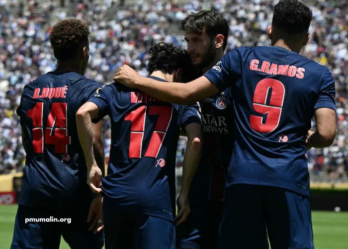 Paris Saint-Germain Football Club (1)